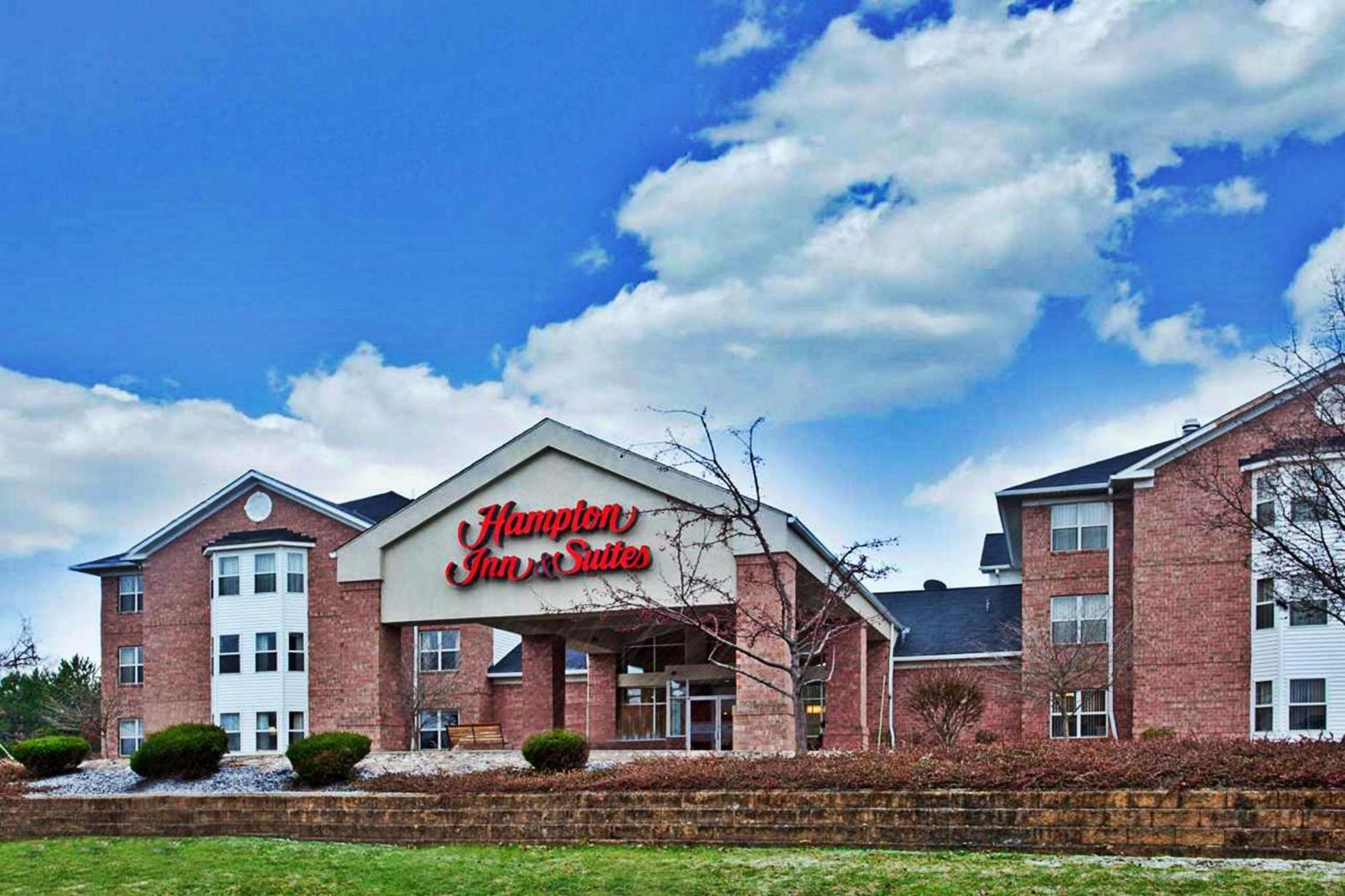 Hampton Inn & Suites Cleveland-Independence Exterior photo
