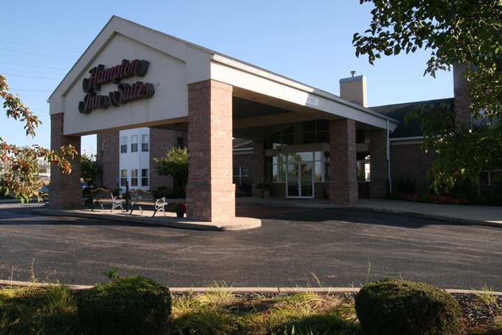 Hampton Inn & Suites Cleveland-Independence Exterior photo