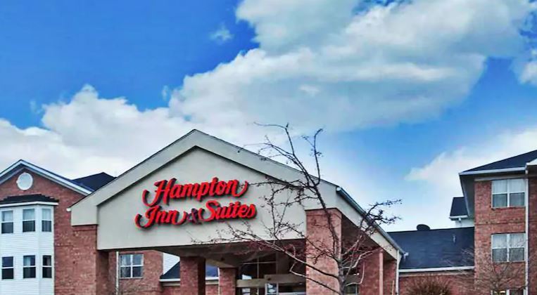 Hampton Inn & Suites Cleveland-Independence Exterior photo